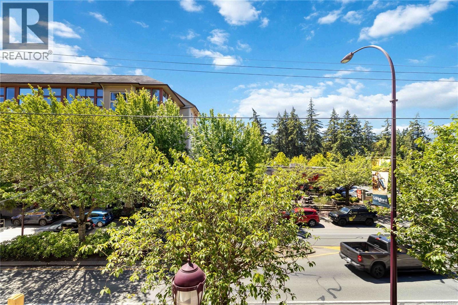 204 844 Goldstream Ave Property Photo 21