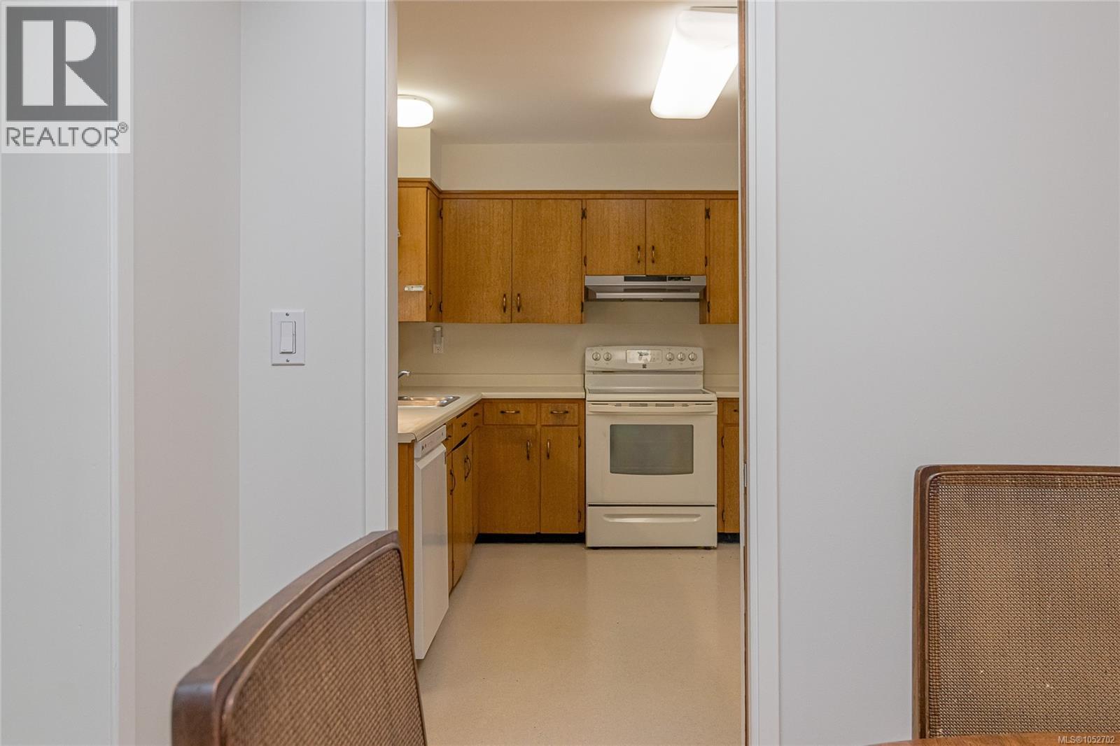 1823 Jade Pl Property Photo 15