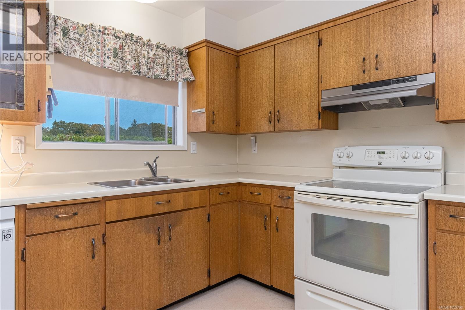 1823 Jade Pl Property Photo 19