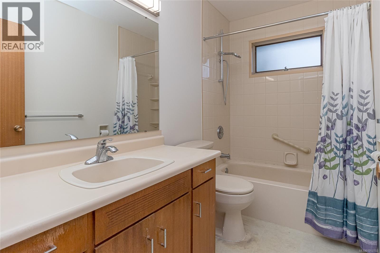 1823 Jade Pl Property Photo 27