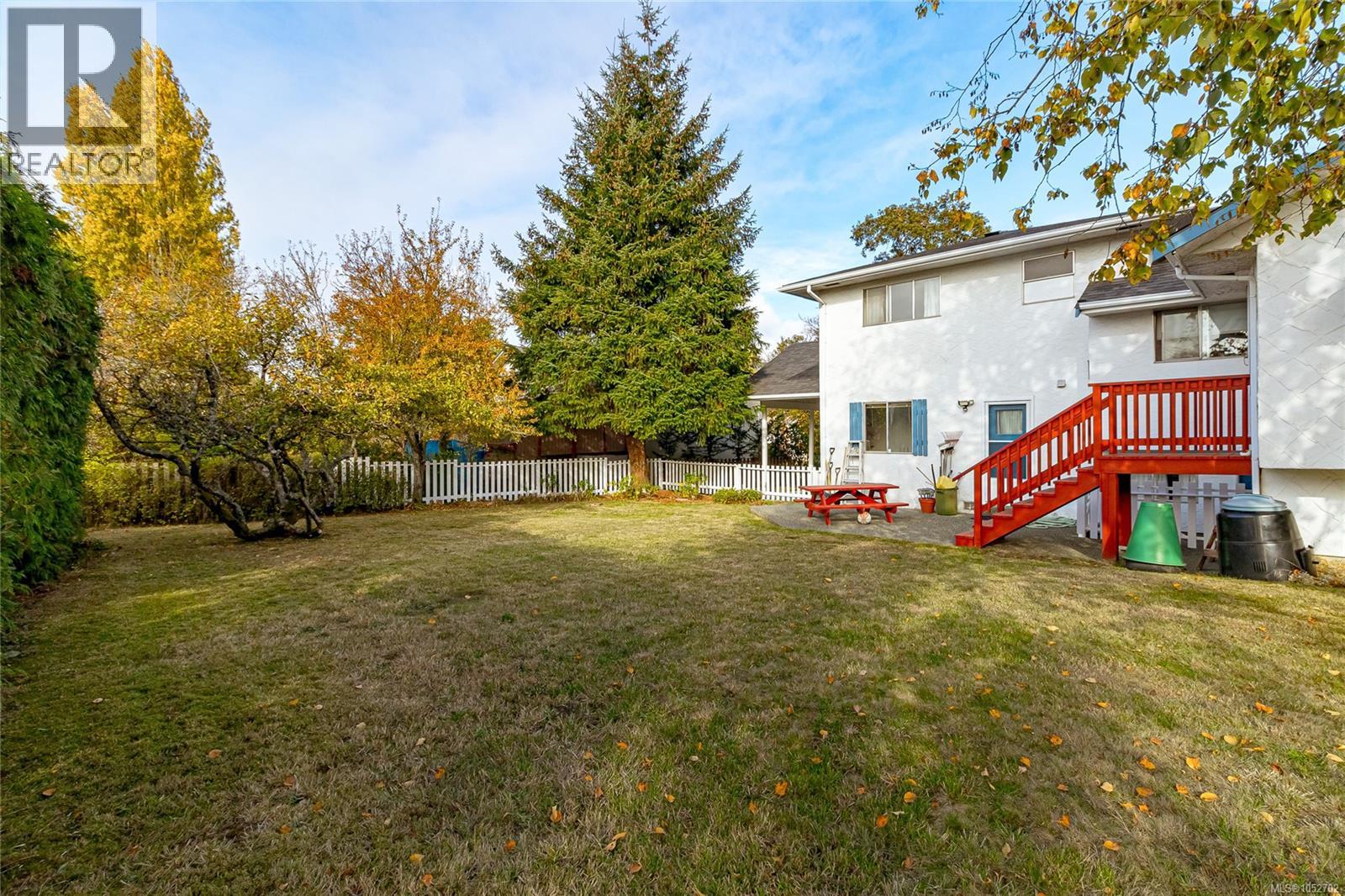 1823 Jade Pl Property Photo 43