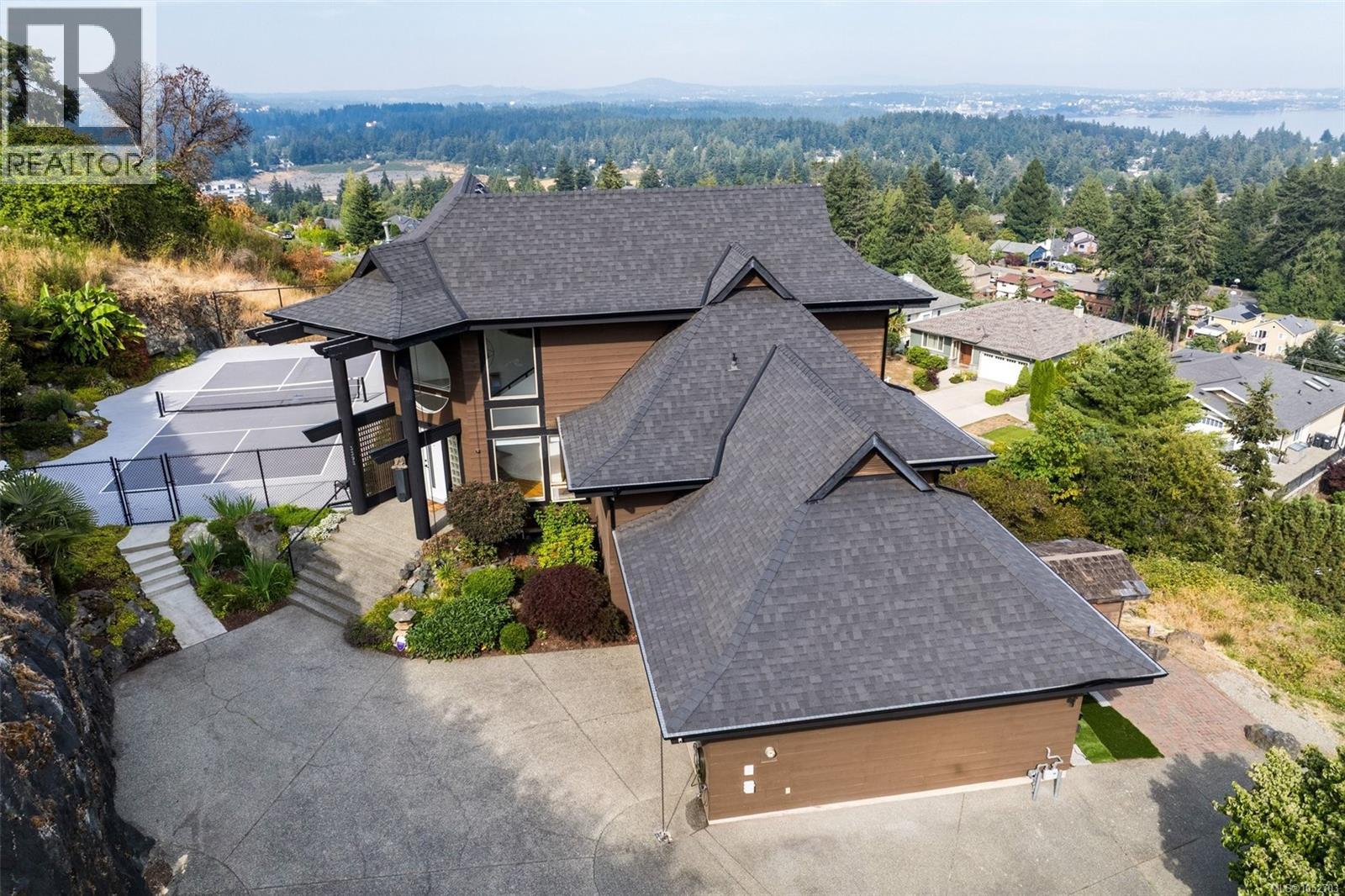 3392 Haida Dr Property Photo 7