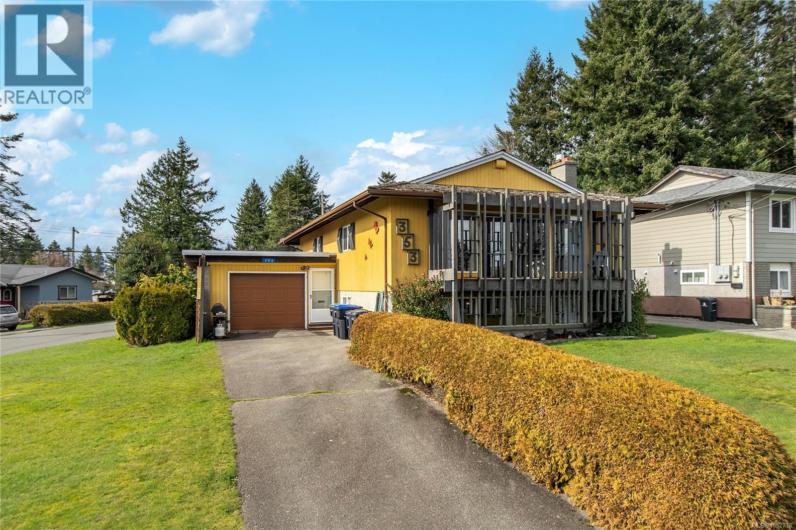 353 Aitken St Property Photo 2