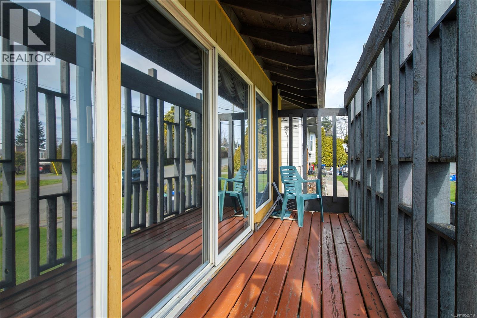 353 Aitken St Property Photo 11