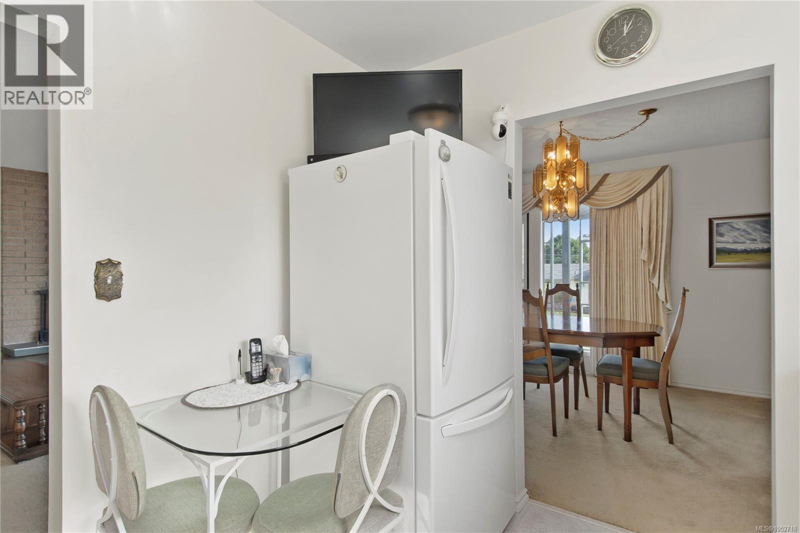 353 Aitken St Property Photo 18
