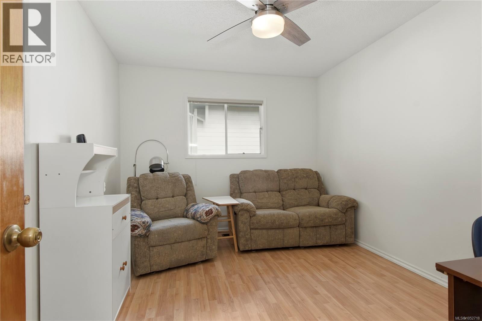 353 Aitken St Property Photo 29
