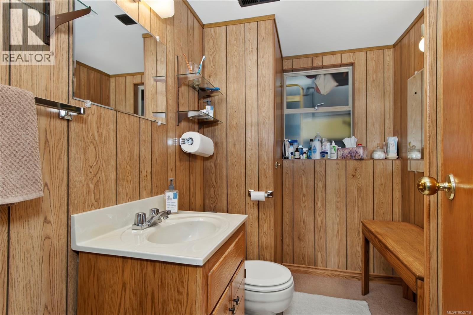 353 Aitken St Property Photo 32