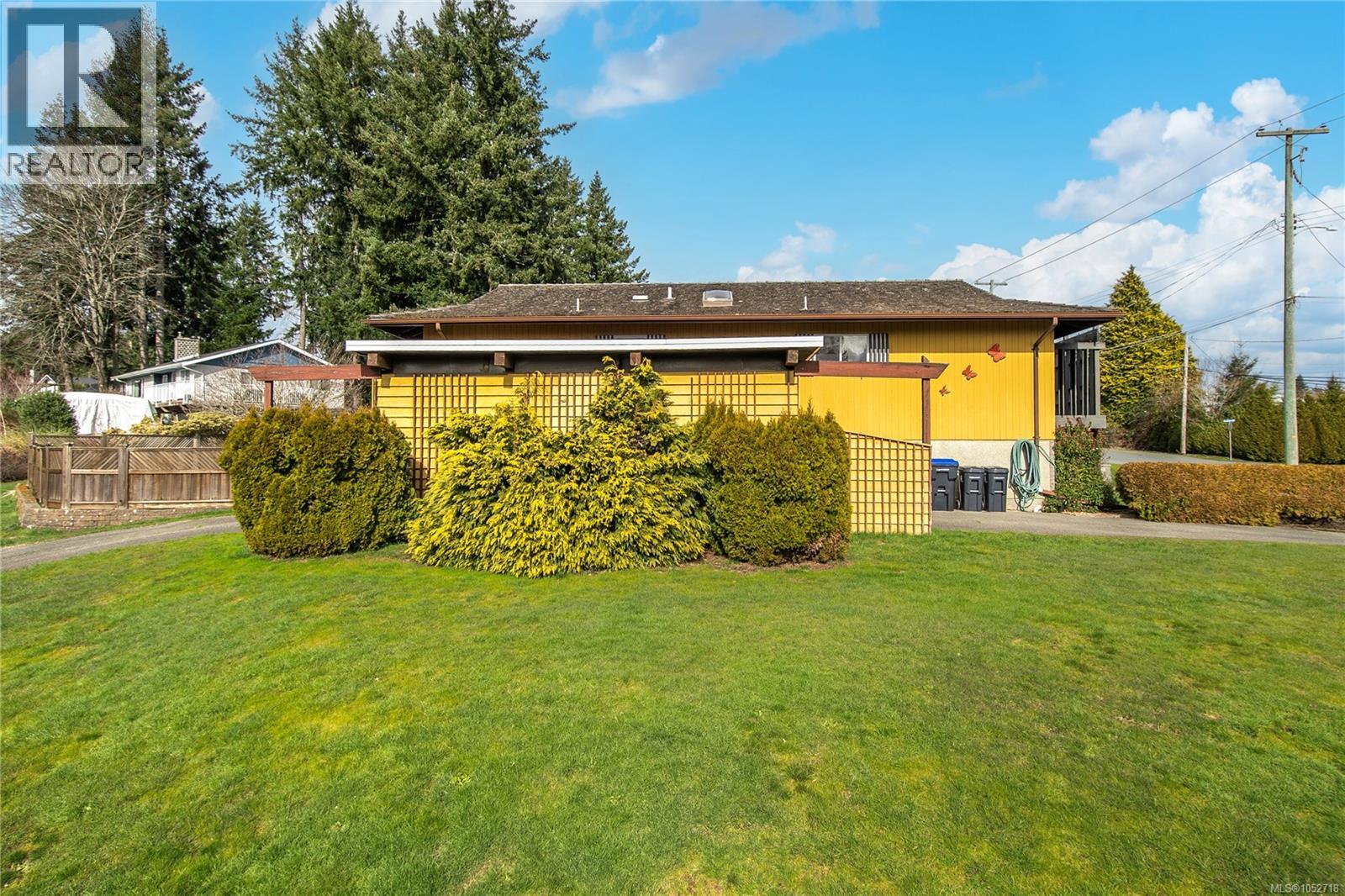 353 Aitken St Property Photo 51