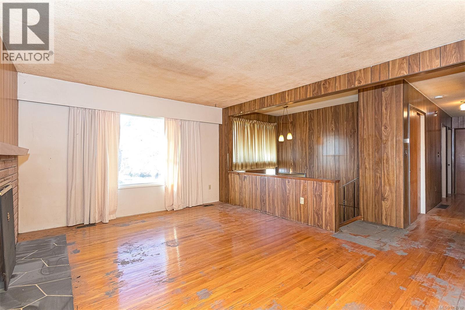 772 Revilo Pl Property Photo 6