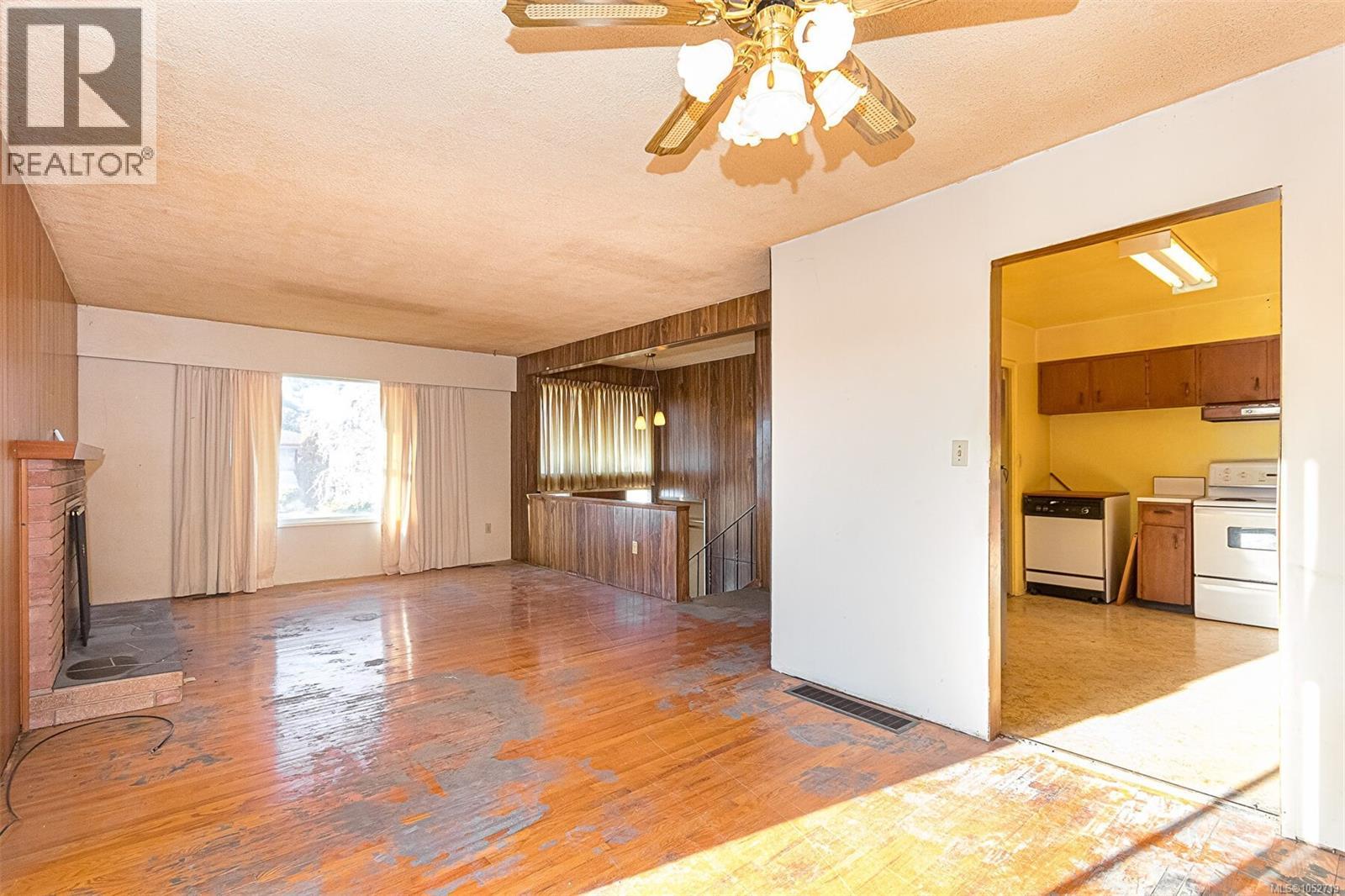 772 Revilo Pl Property Photo 9