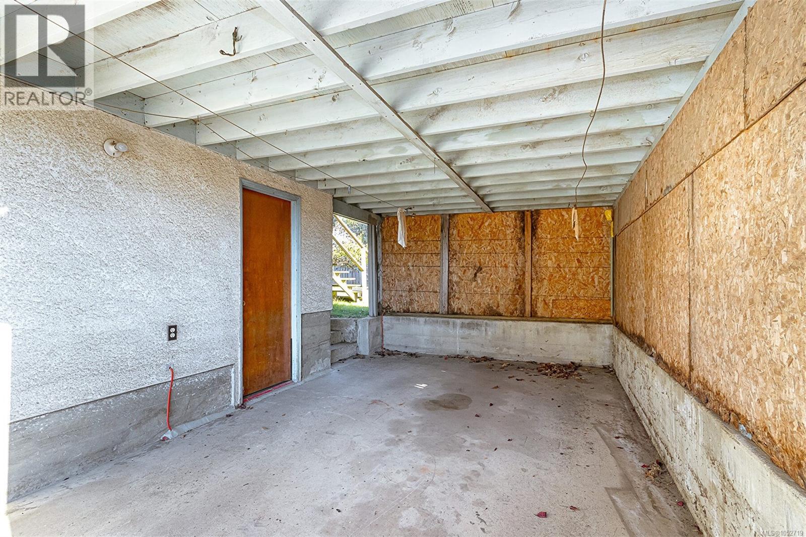 772 Revilo Pl Property Photo 28