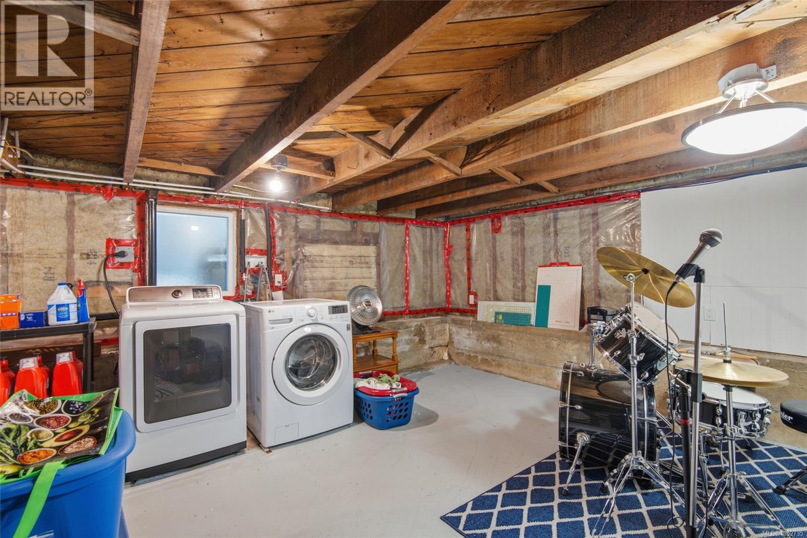 4853 Gertrude St Property Photo 19