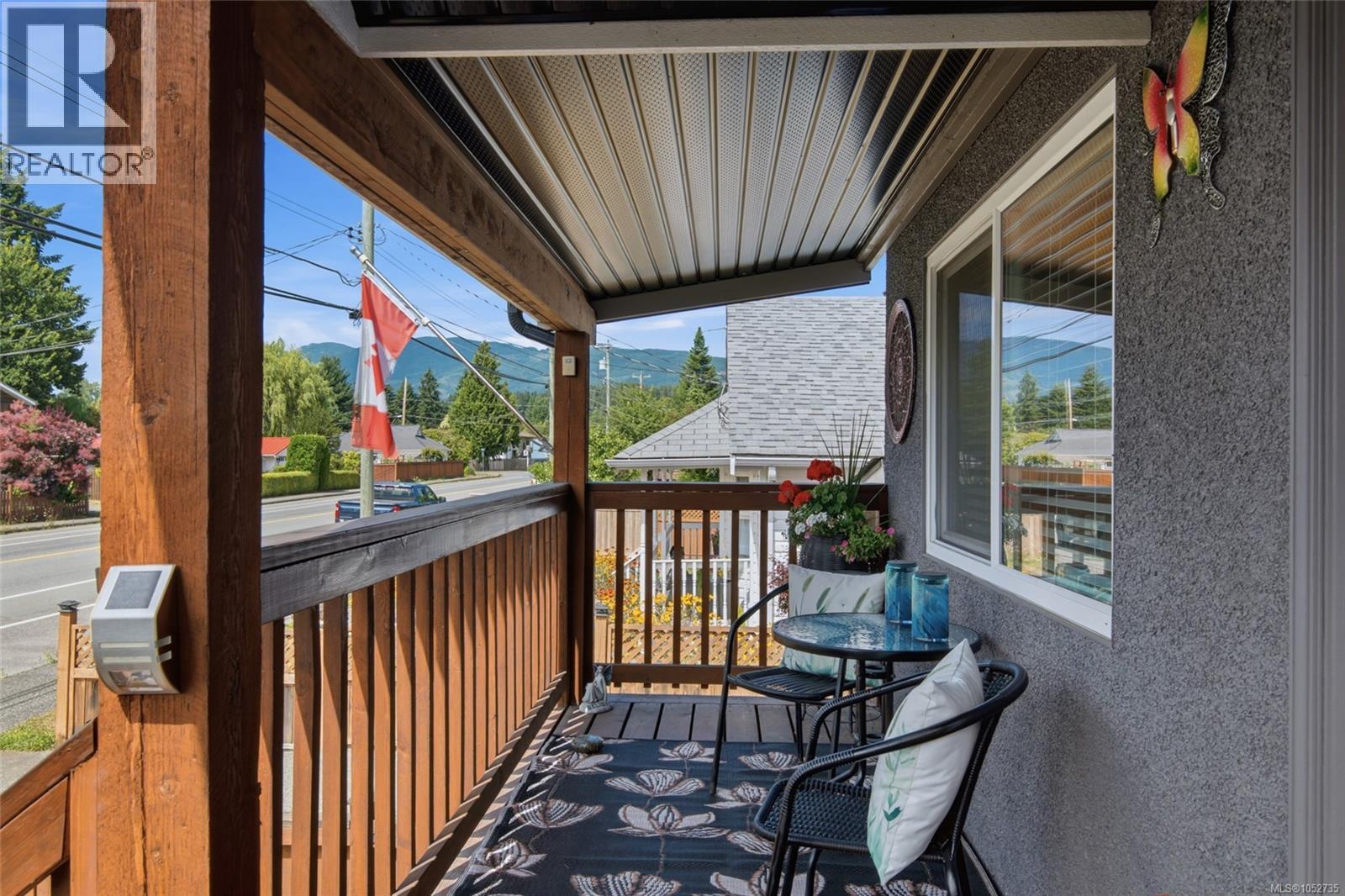 4853 Gertrude St Property Photo 22