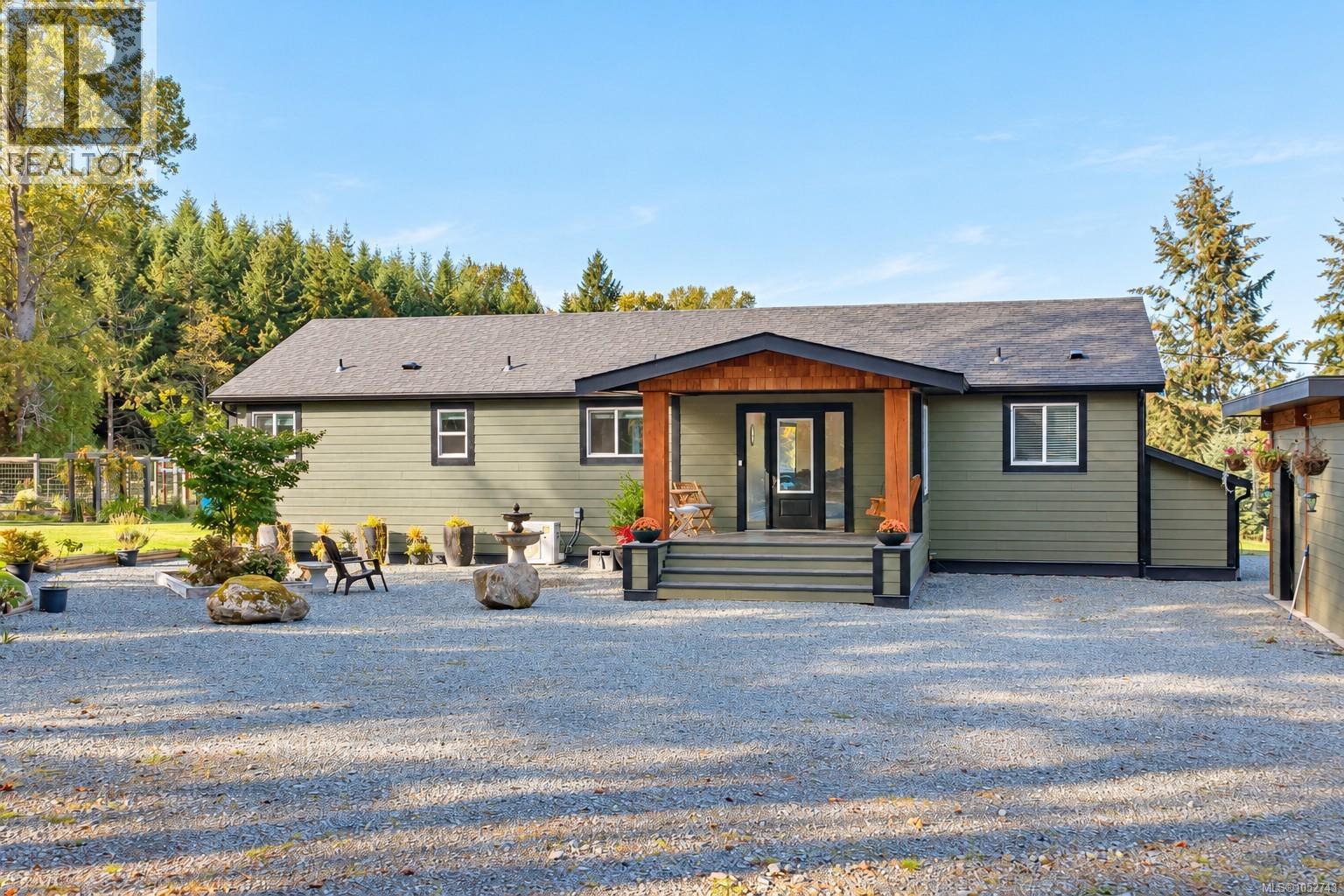 8258 Trans Canada Hwy Property Photo 6
