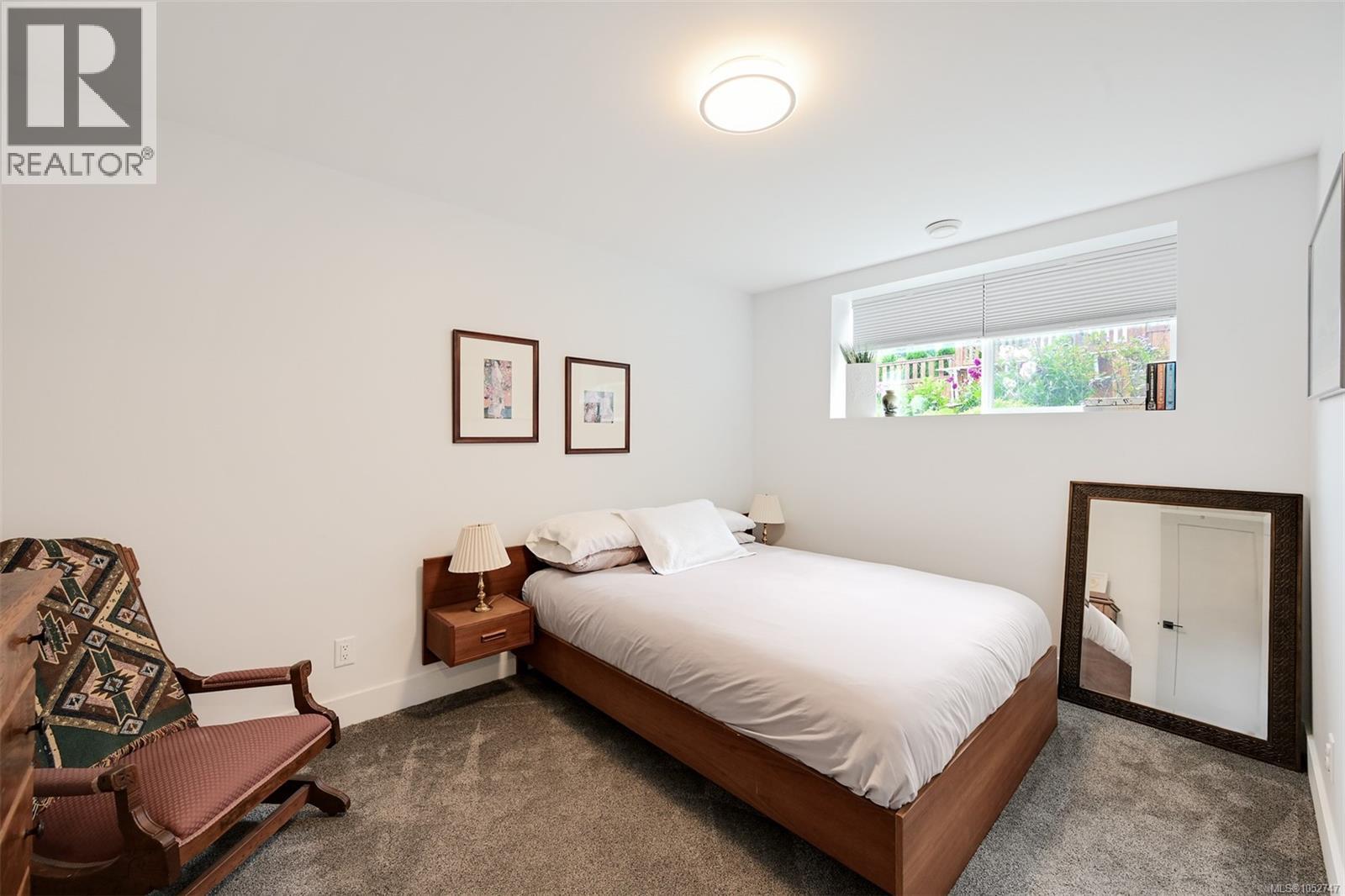 8566 Moxon Terr Property Photo 45
