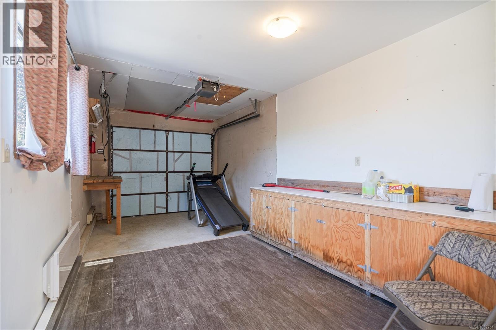 4 1184 Clarke Rd Property Photo 37