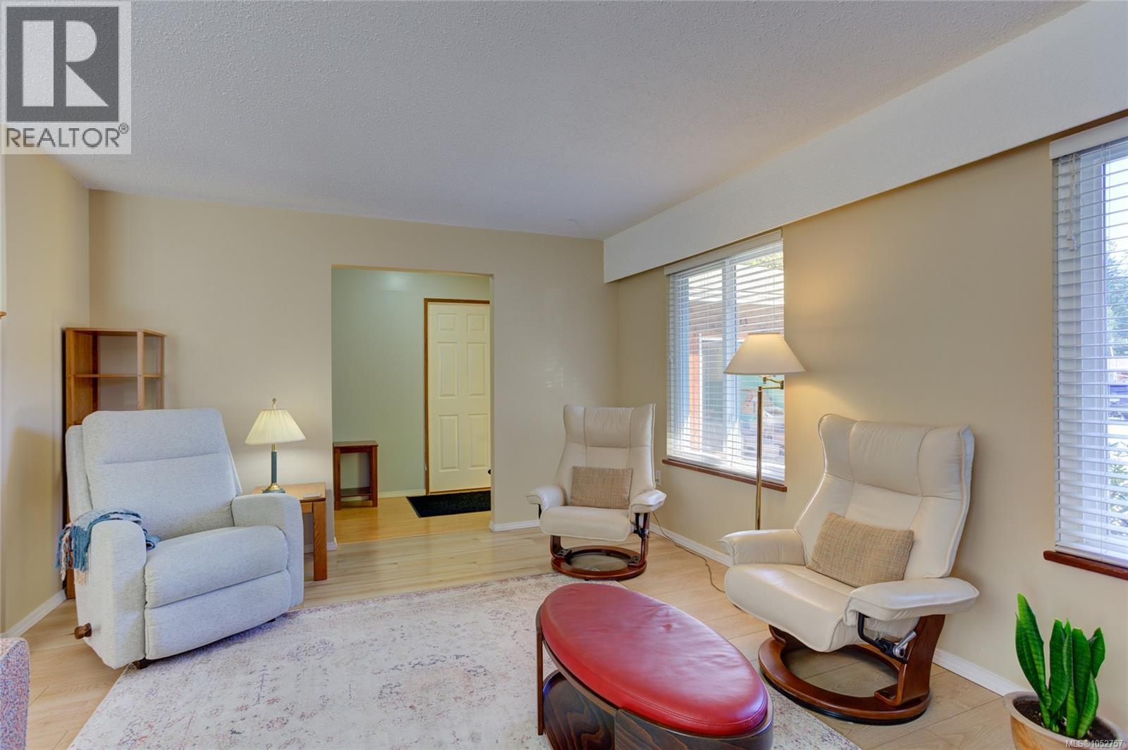 1837 Sandra Pl Property Photo 8