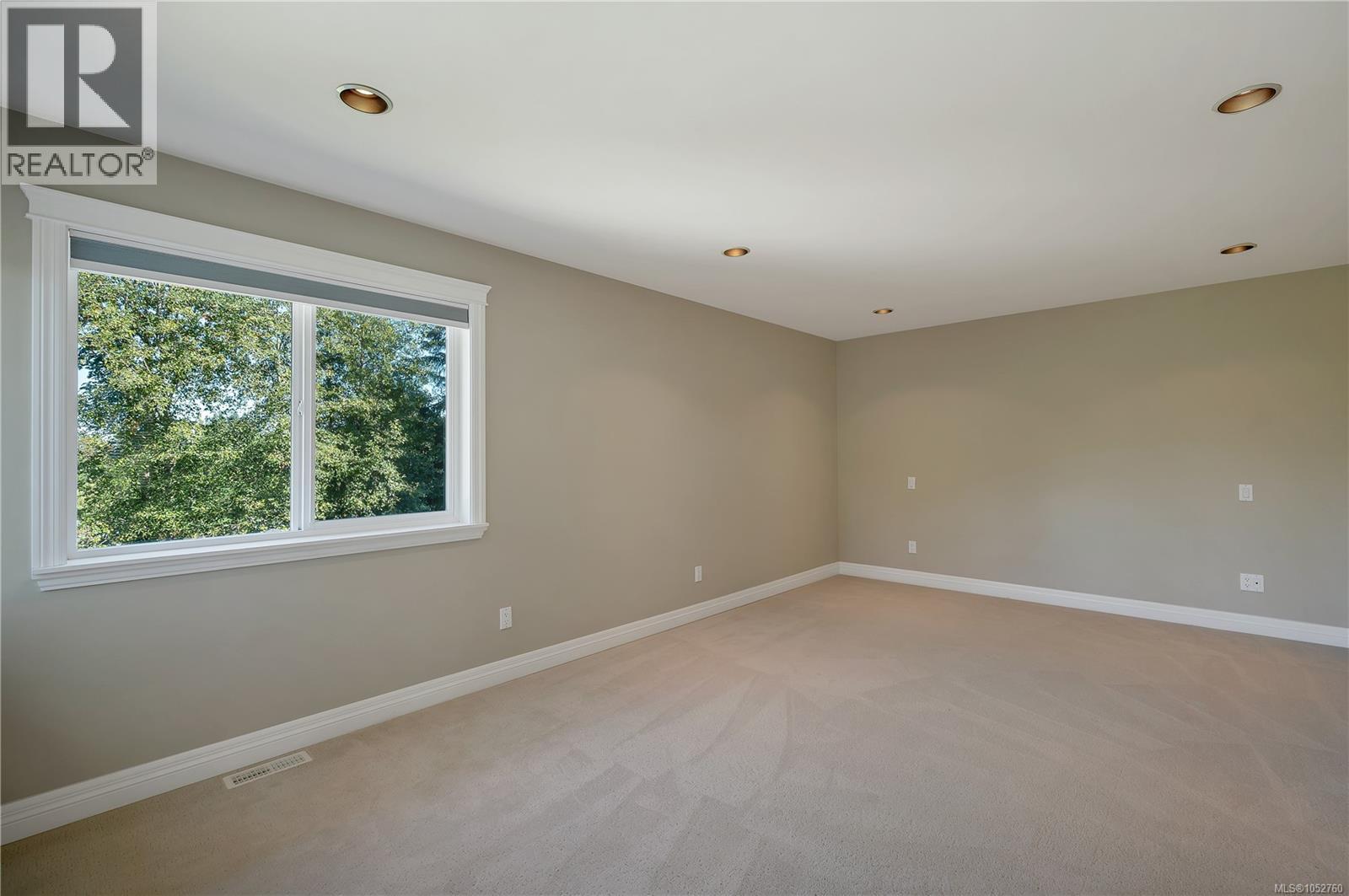 830 Pinecrest Rd Property Photo 26