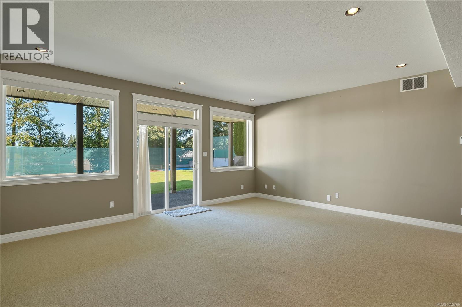 830 Pinecrest Rd Property Photo 36