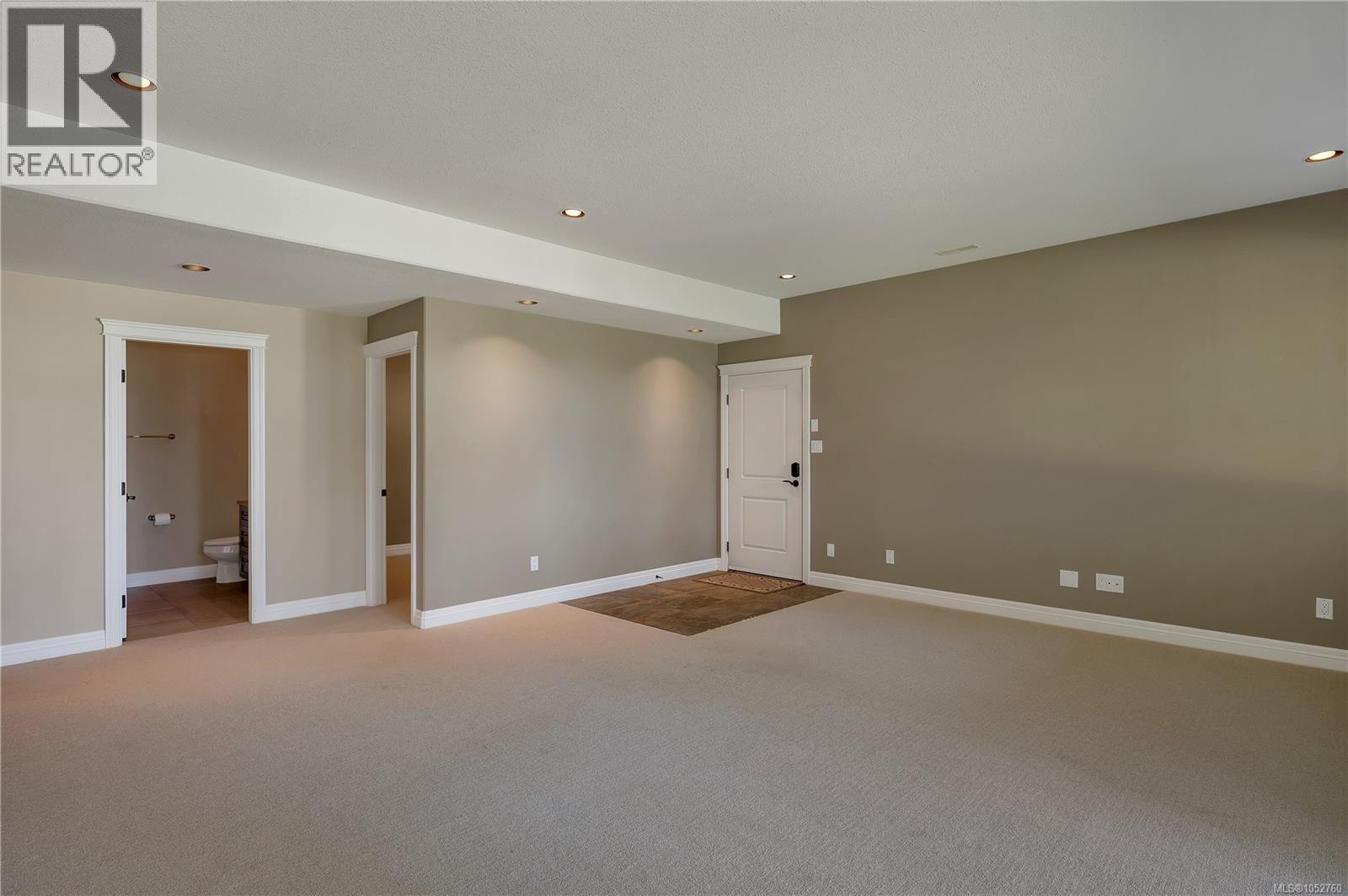 830 Pinecrest Rd Property Photo 38