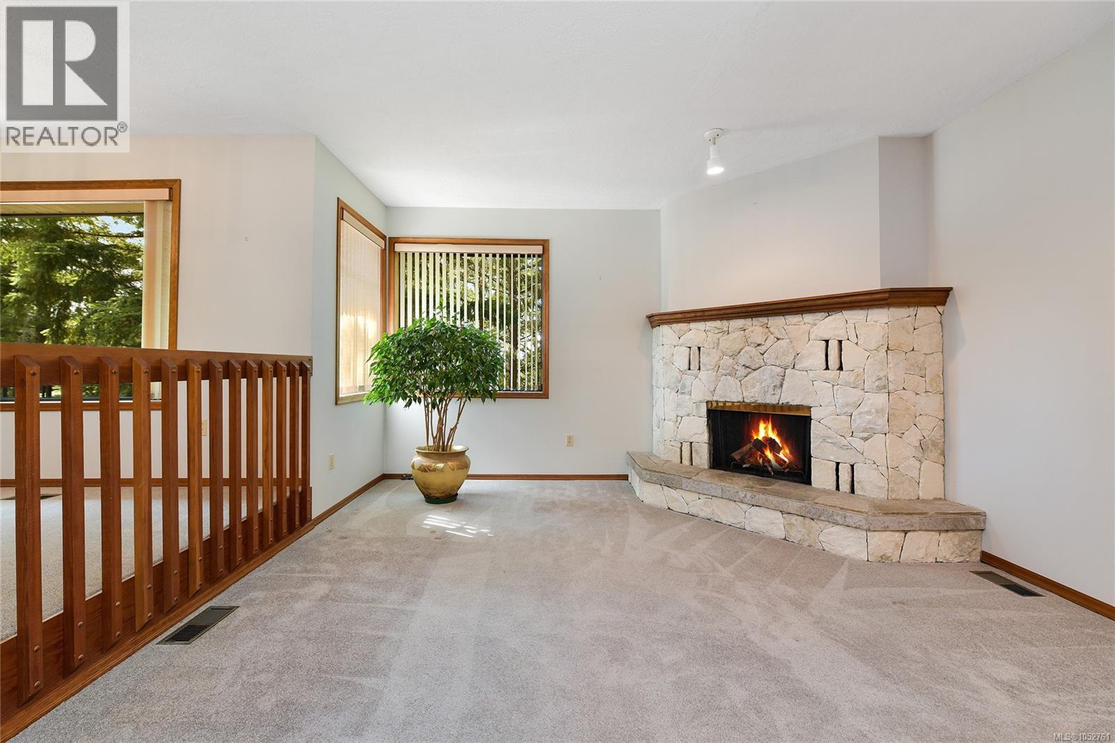4404 Meadowood Pl Property Photo 4