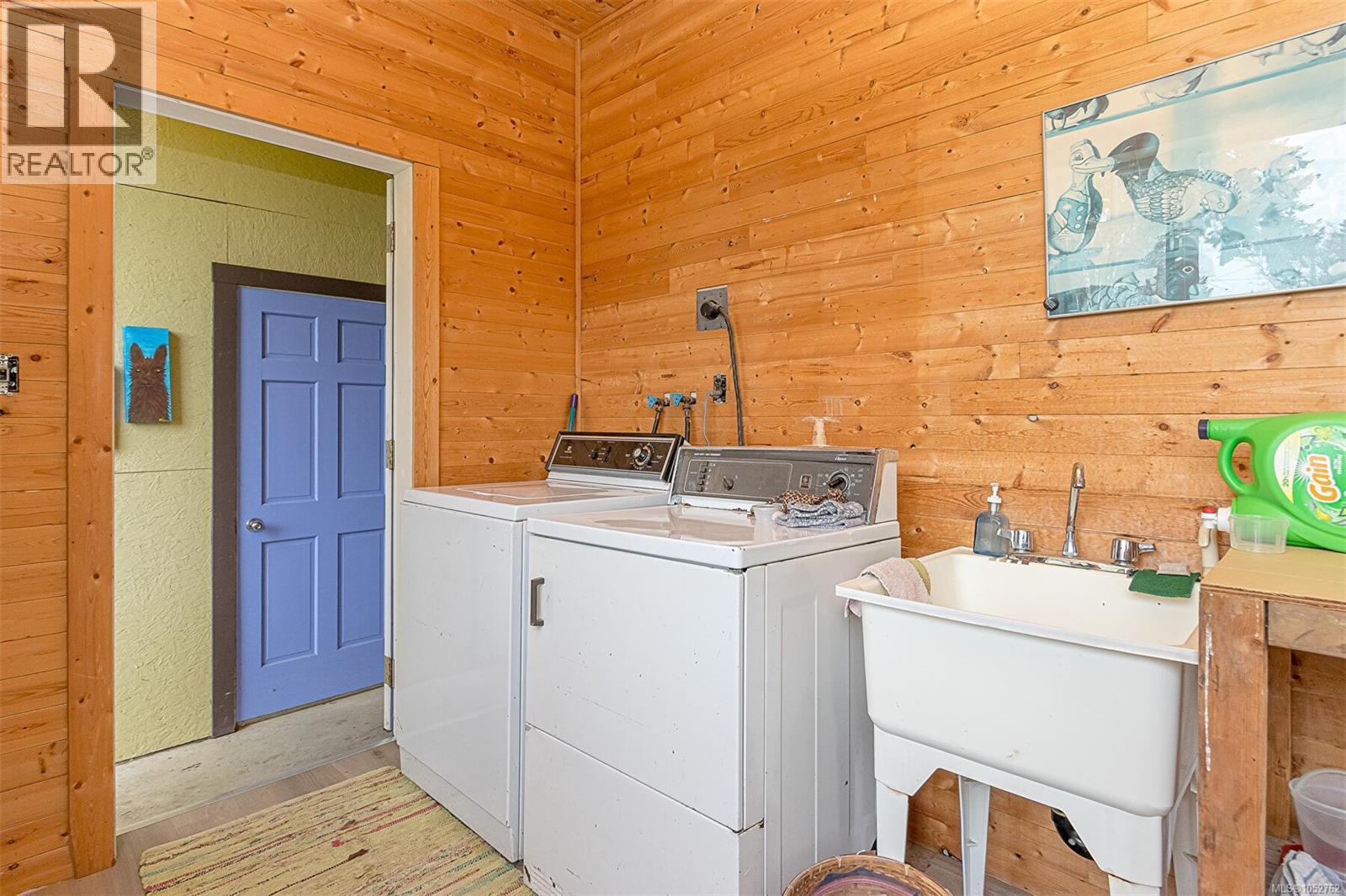 2780 Ritten Rd Property Photo 40