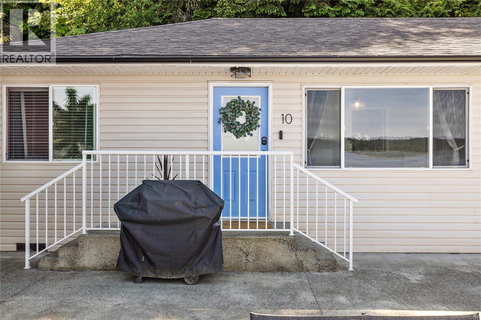 10 345 Chemainus Rd Property Photo 2