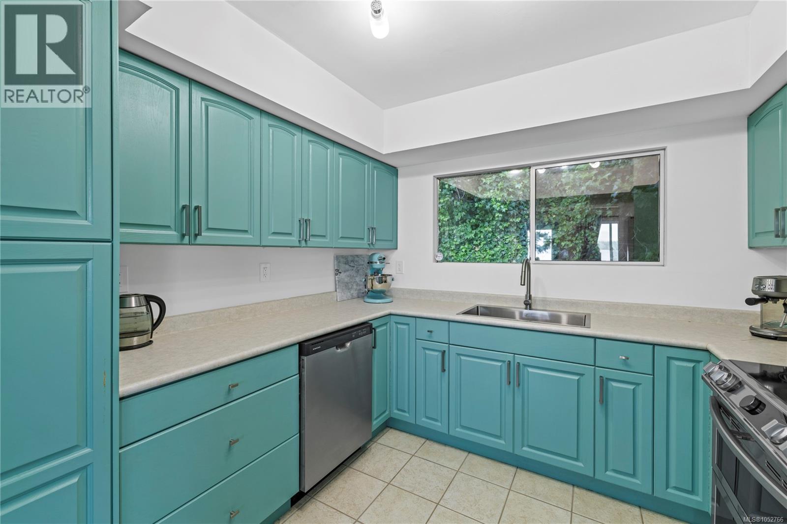 10 345 Chemainus Rd Property Photo 15
