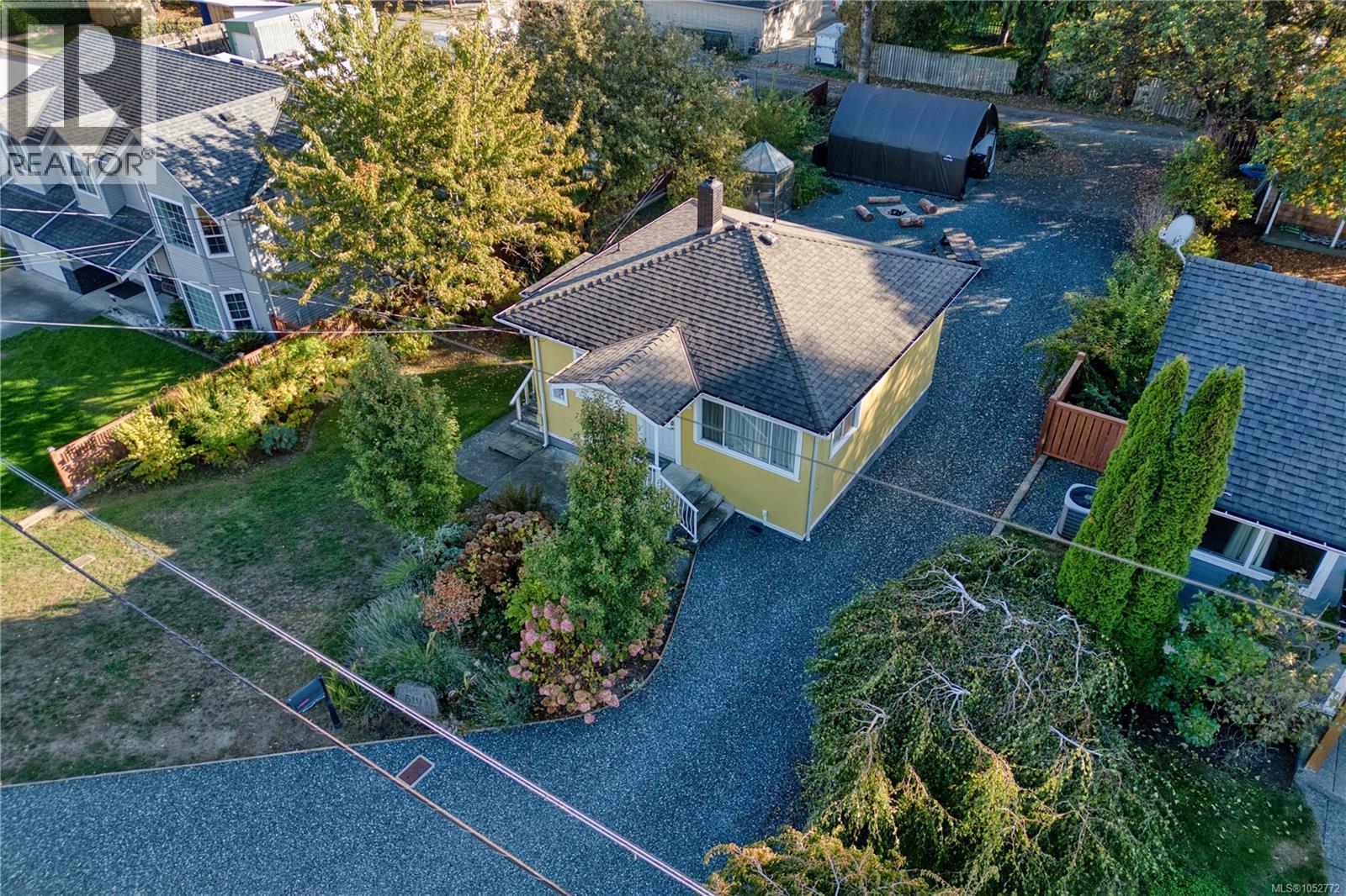 519 Duke St Property Photo 48