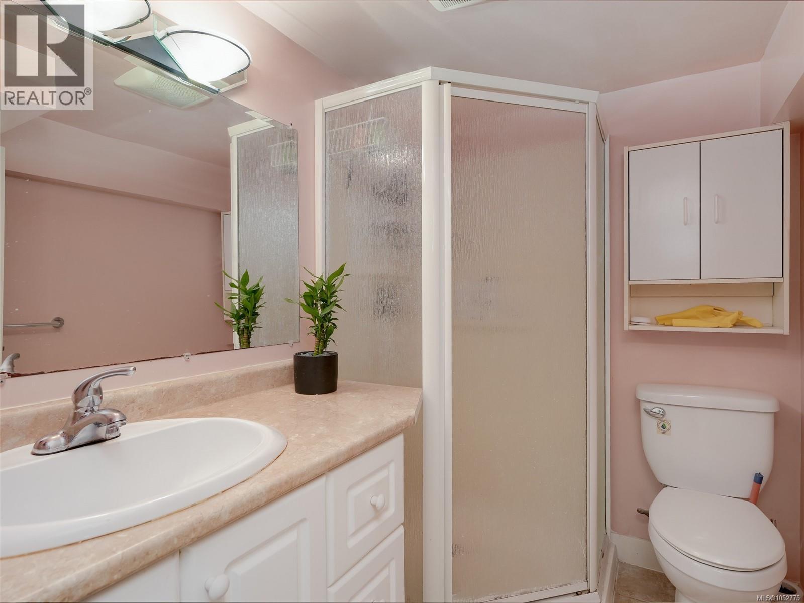 1451 Lang St Property Photo 26
