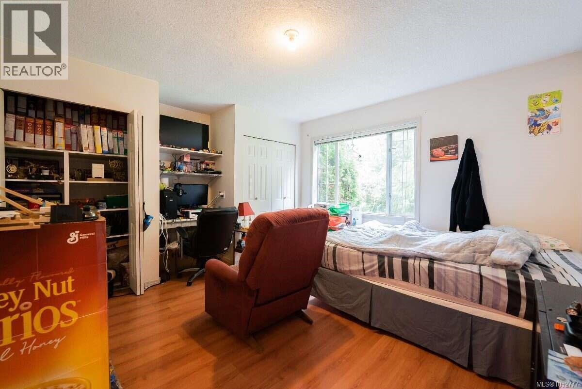 7810 Aats Rd Property Photo 8