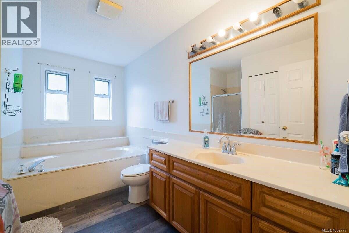 7810 Aats Rd Property Photo 11