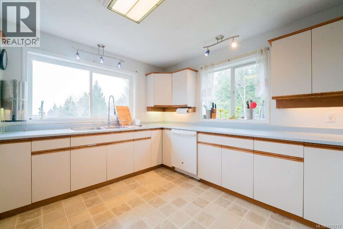 7810 Aats Rd Property Photo 23