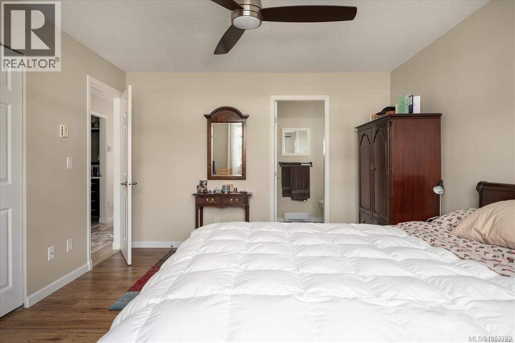17 6245 Blueback Rd Property Photo 14