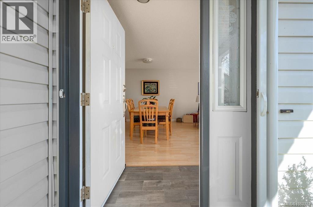 17 6245 Blueback Rd Property Photo 21
