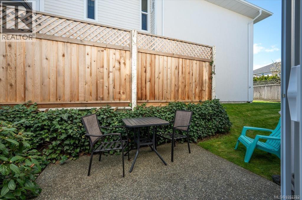 17 6245 Blueback Rd Property Photo 22