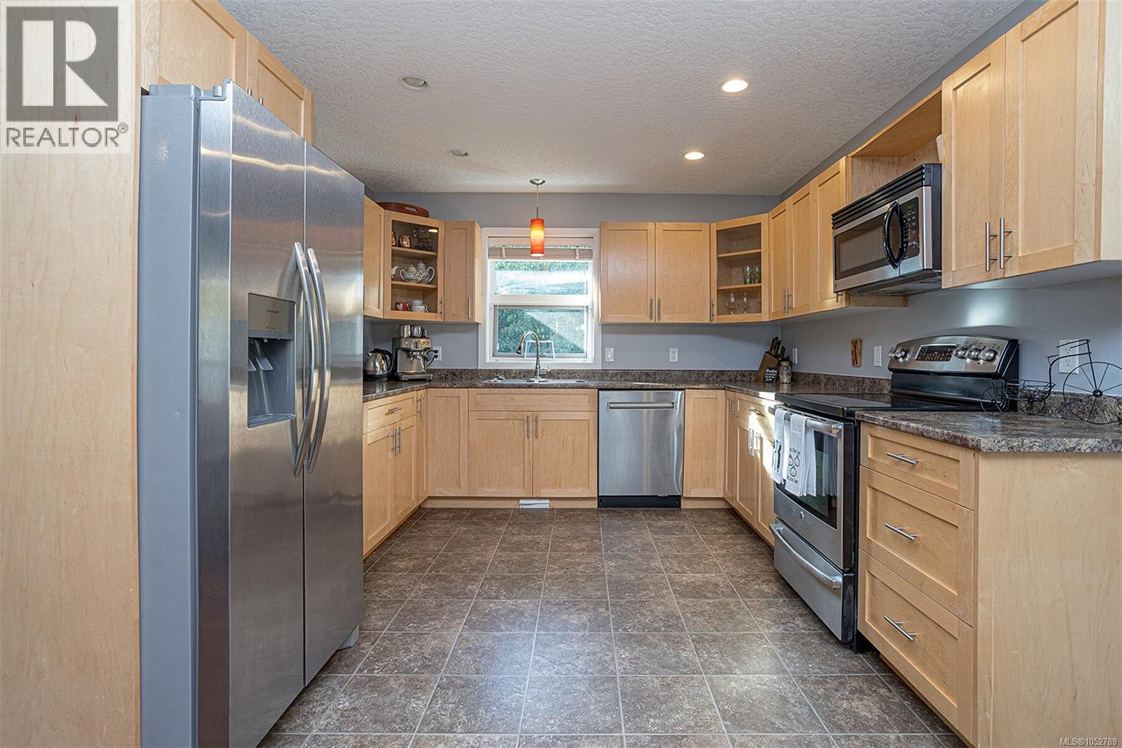 5274 Koksilah Rd Property Photo 20