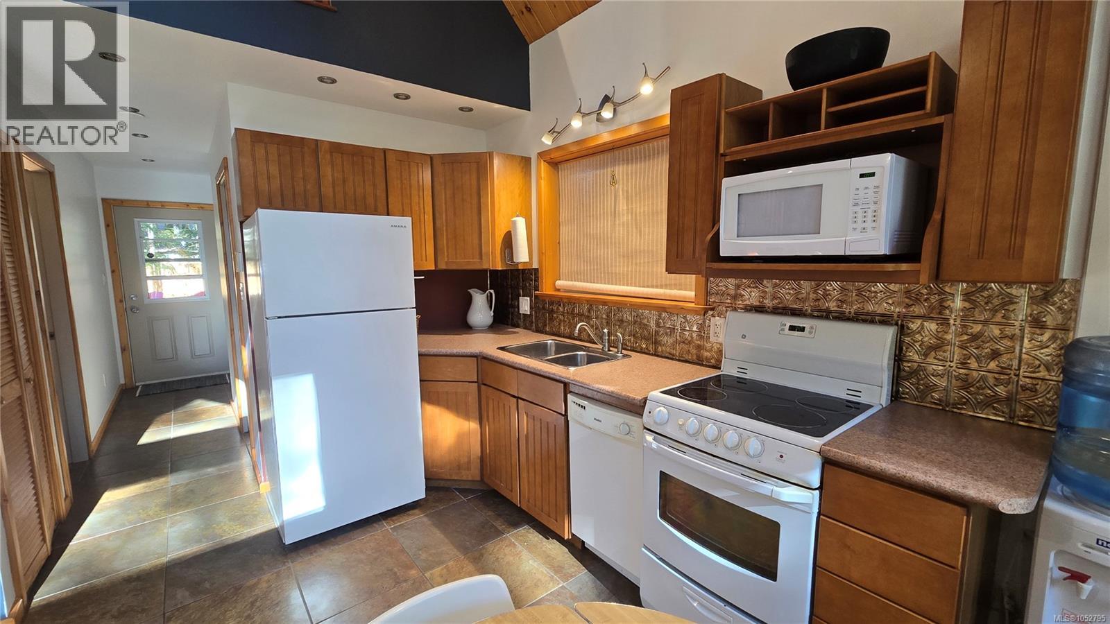 434 Dunshire Dr Property Photo 7