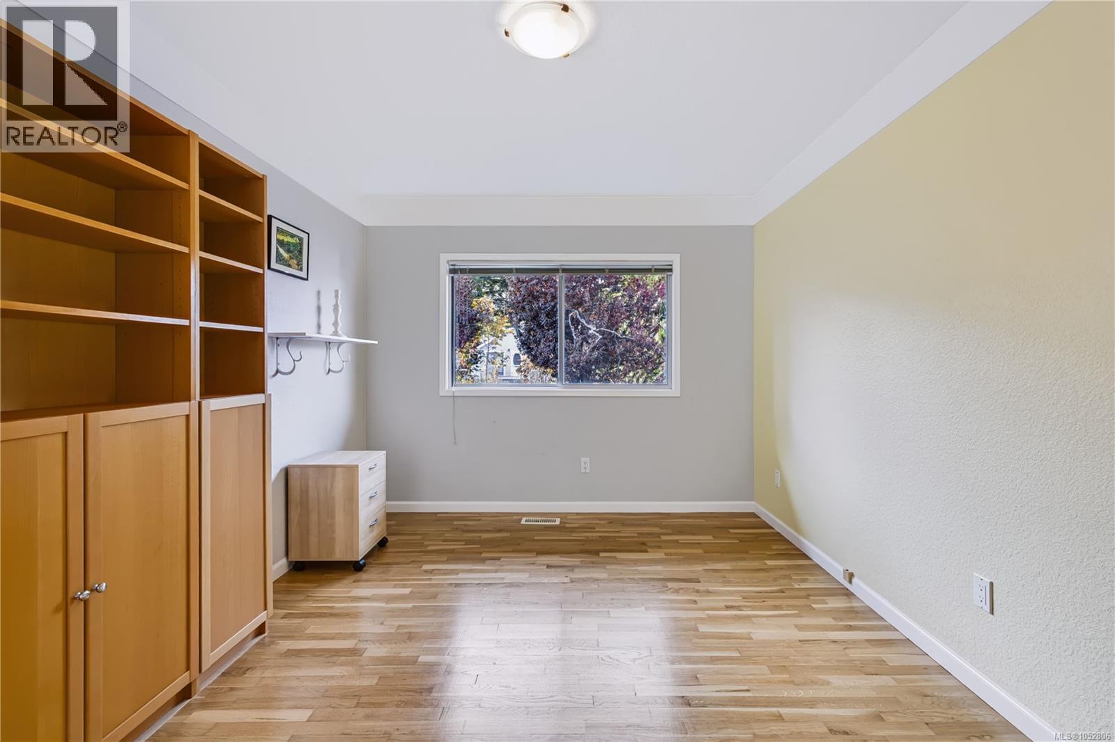 3910 Scolton Rd Property Photo 14