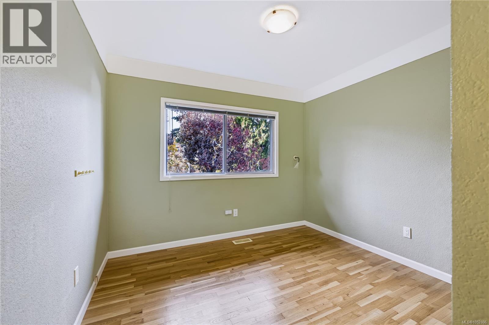 3910 Scolton Rd Property Photo 15