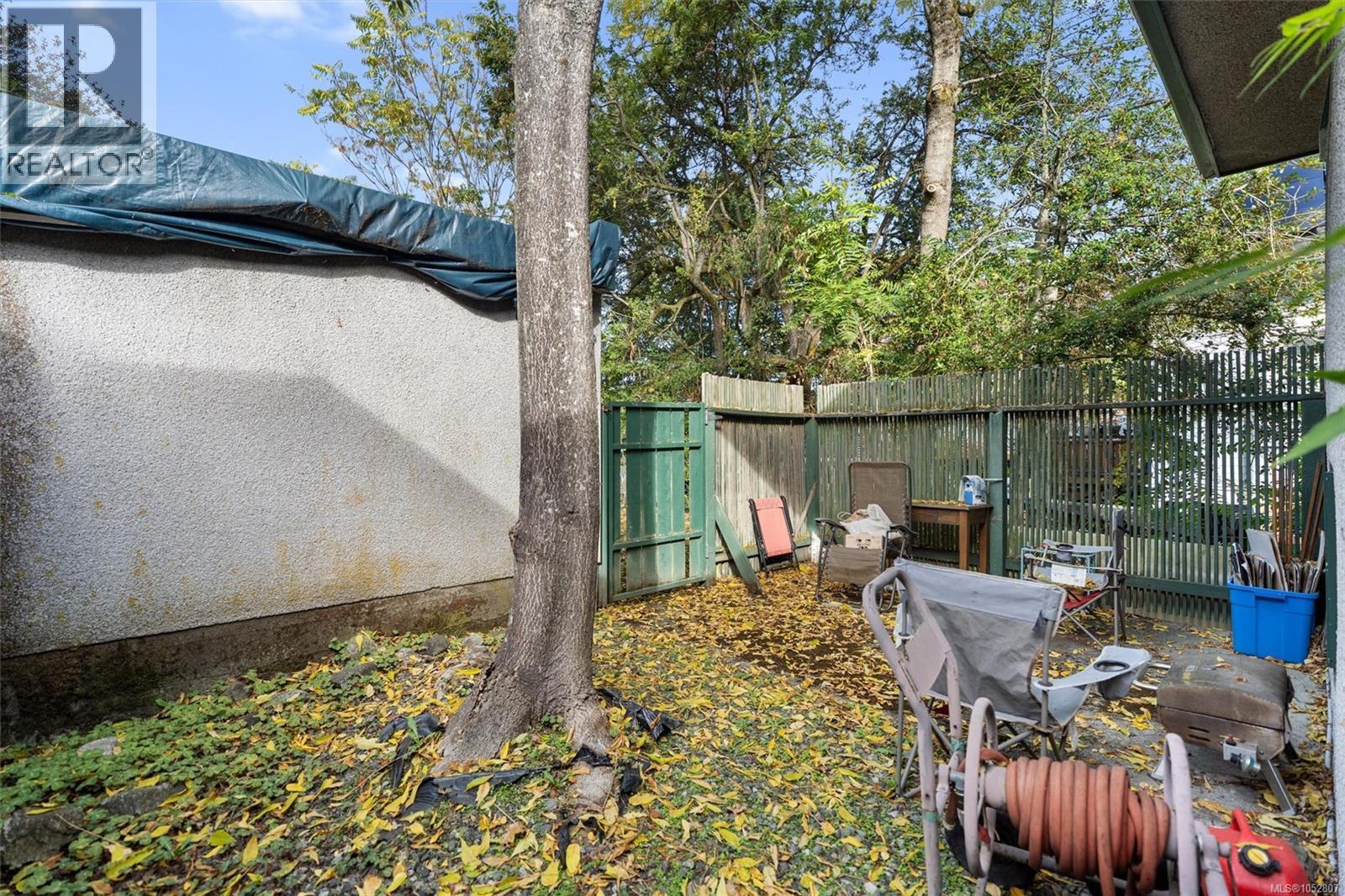546-548 Linden Ave Property Photo 19
