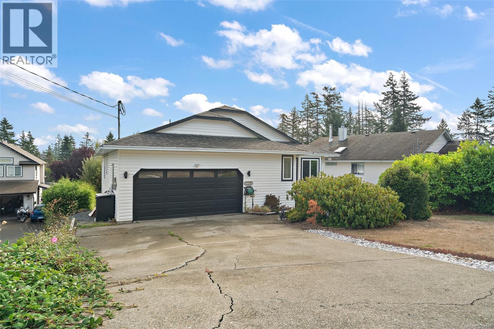 2447 Valleyview Pl Property Photo 1