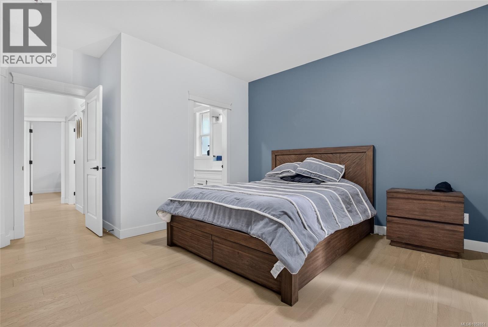 37 3205 Gibbins Rd Property Photo 15