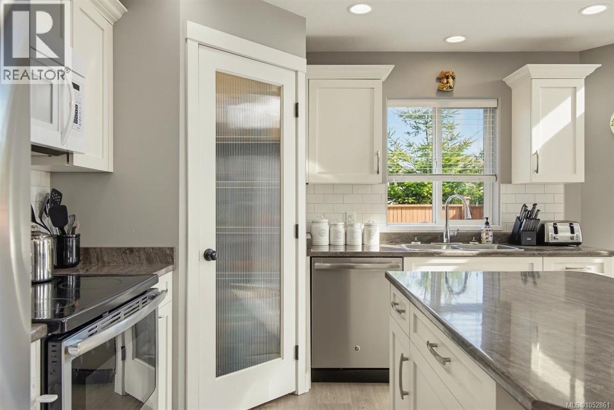 100 Carlo Pl Property Photo 15