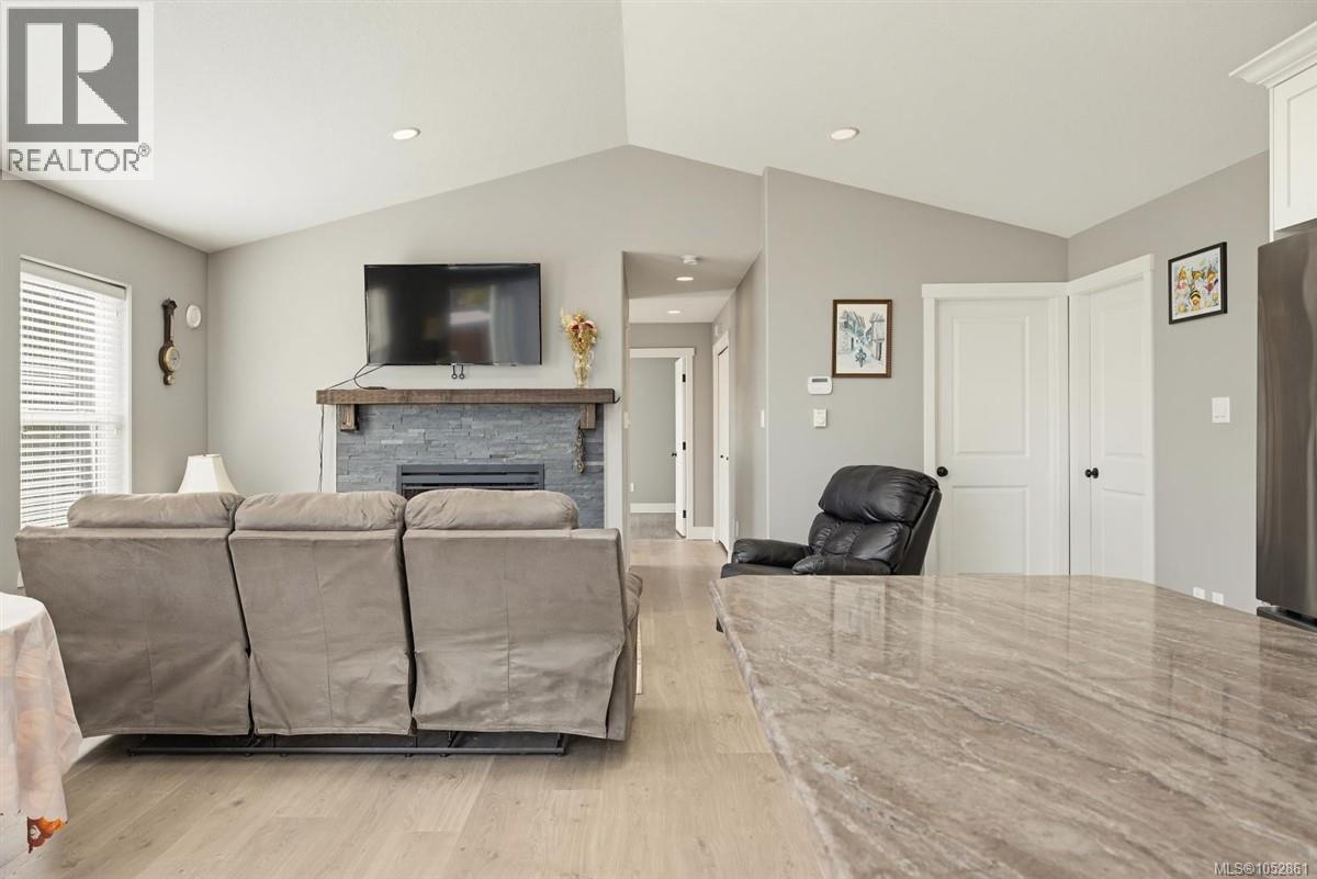 100 Carlo Pl Property Photo 25