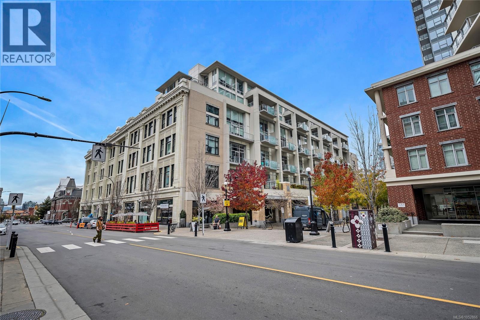 327 770 Fisgard St Property Photo 1