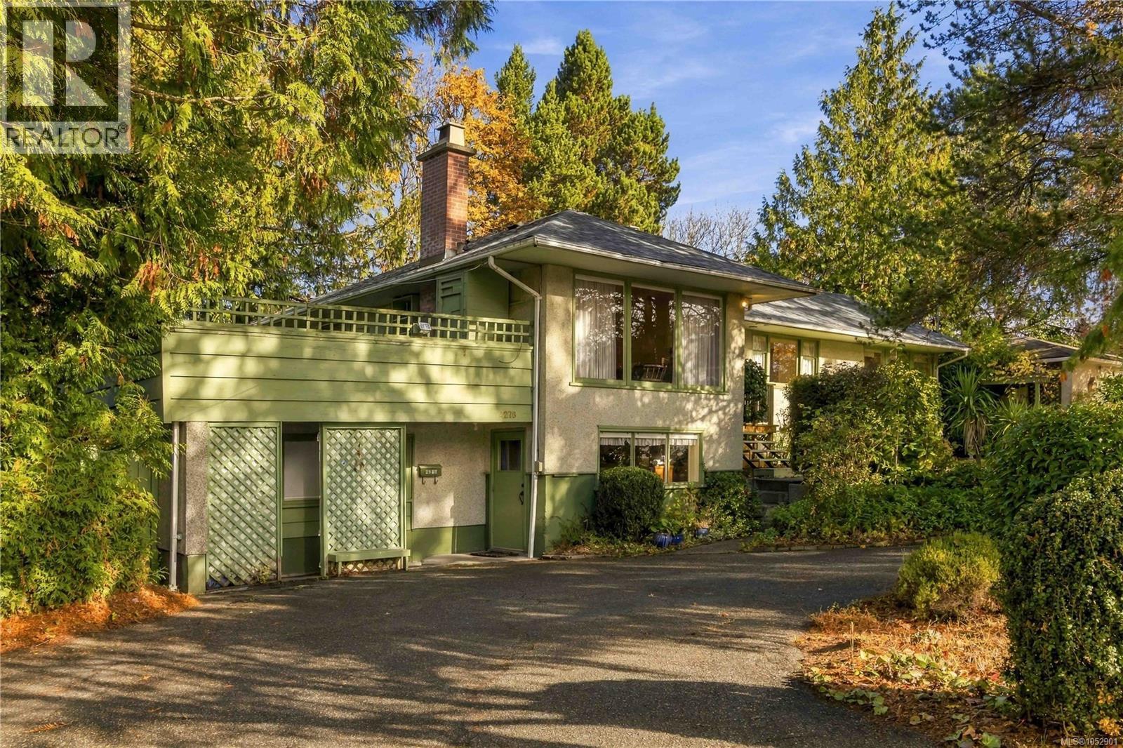 4276 Caen Rd Property Photo 1