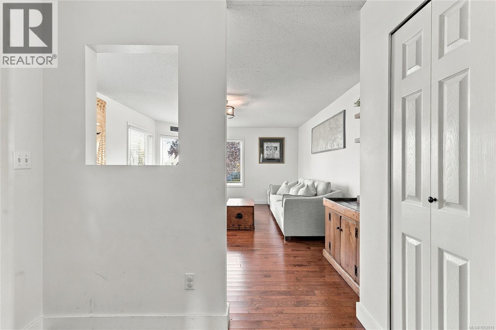 5977 Broadway Rd Property Photo 35