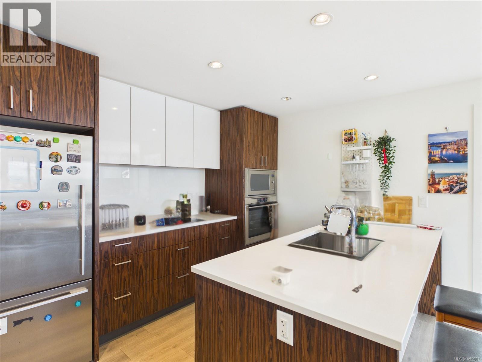 709 838 Broughton St Property Photo 9