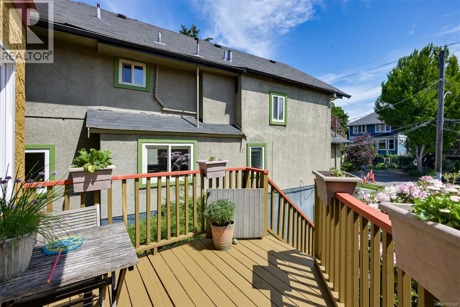1620 Camosun St Property Photo 72